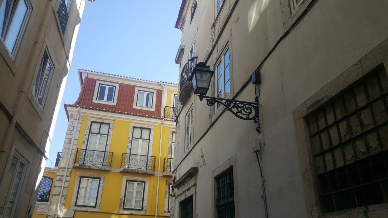 Charming Apartment II Historical Center Lisbon Bagian luar foto