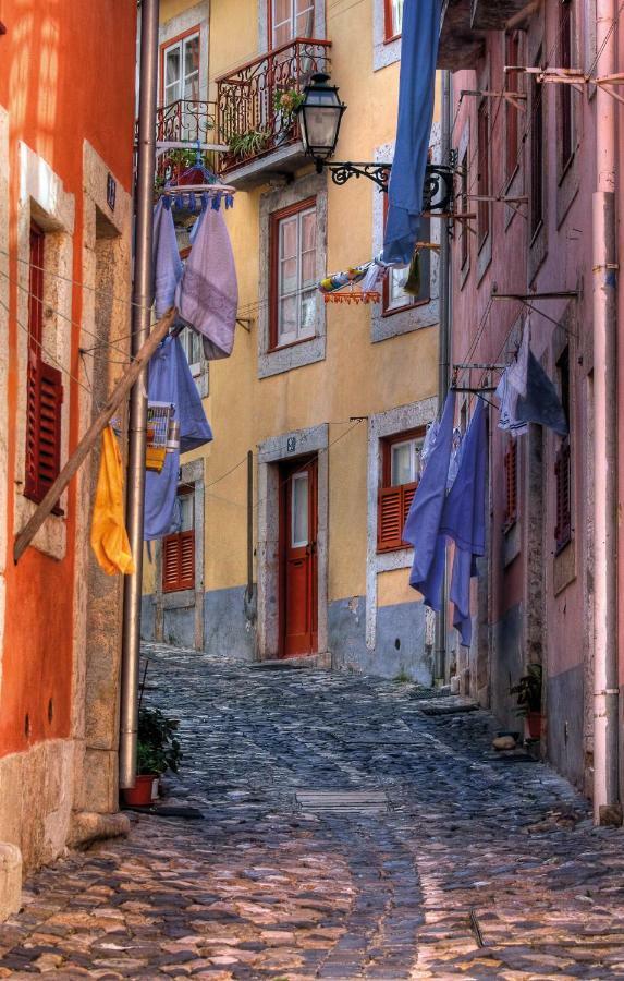 Charming Apartment II Historical Center Lisbon Bagian luar foto