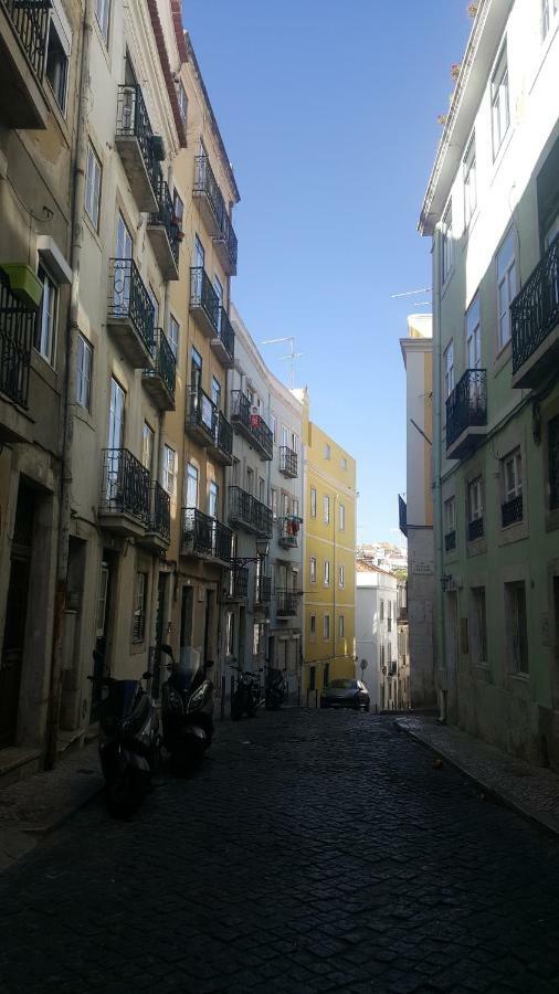 Charming Apartment II Historical Center Lisbon Bagian luar foto